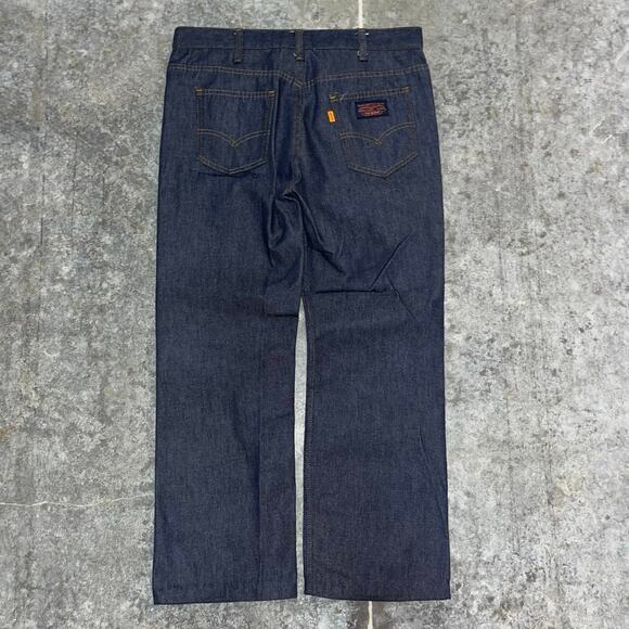 Vintage Levi’s Dark Wash Hardwear Flared Jeans - 35 x 27 - Picture 4 of 8